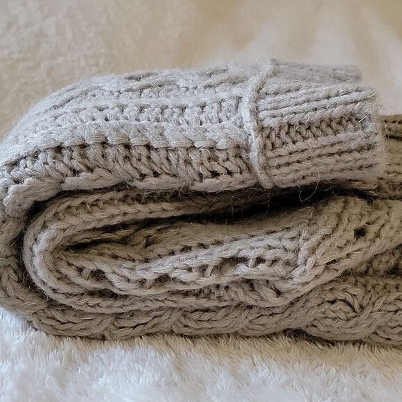 Free People wool mohair blend mesh cable knit chunky sweater size M - Picture 10 of 10